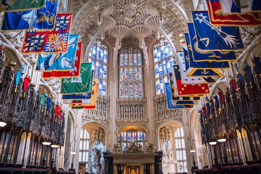 London Westminster Abbey French Tour with Fast-Track Tickets - Starting at Churchill in Parliament Square