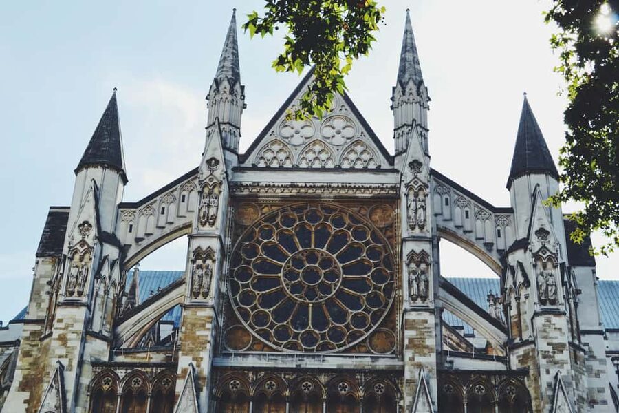 London: Westminster Abbey Guided Tour - What the $93.64 price means