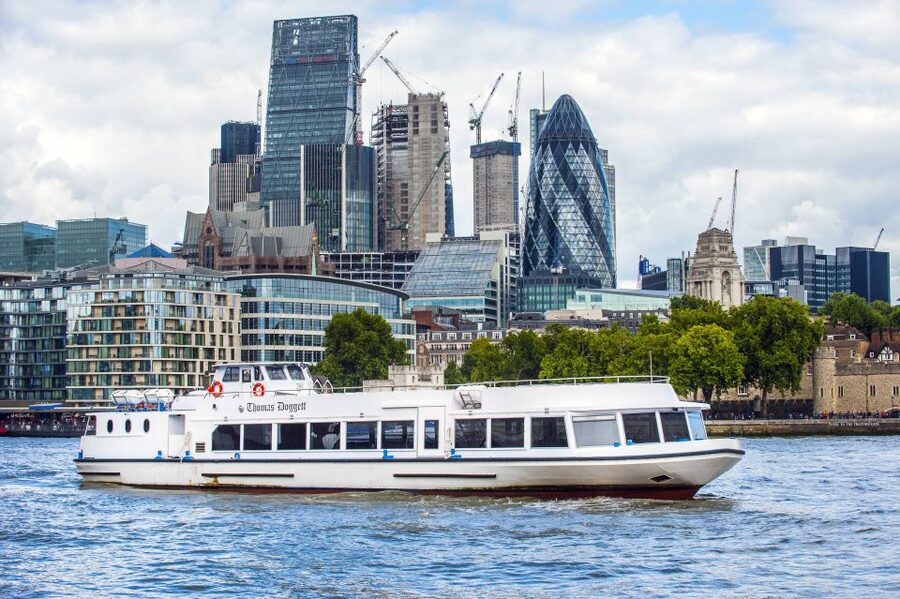 London: Westminster to Tower Bridge River Thames Cruise - Bankside brings together culture, churches, and modern London