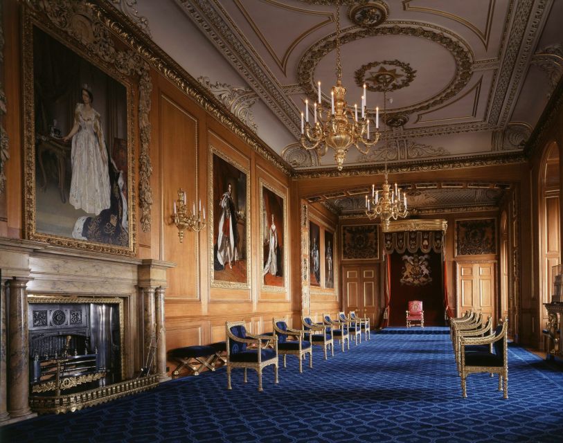 London: Windsor Castle, Stonehenge, and Bath Day Trip - Stonehenge on Salisbury Plain