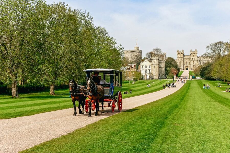 London: Windsor, Stonehenge, Bath, and Roman Baths Day Trip - Key points to know before booking