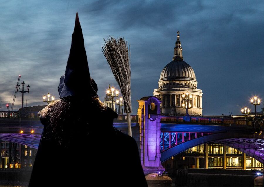 London: Witches and History Bankside Walking Tour - Bankside, the Thames, and views toward St. Paul’s