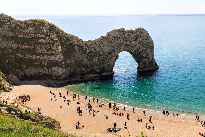 Lulworth Cove & Durdle Door Mini-Coach Tour from Bournemouth - What the guides add to the day