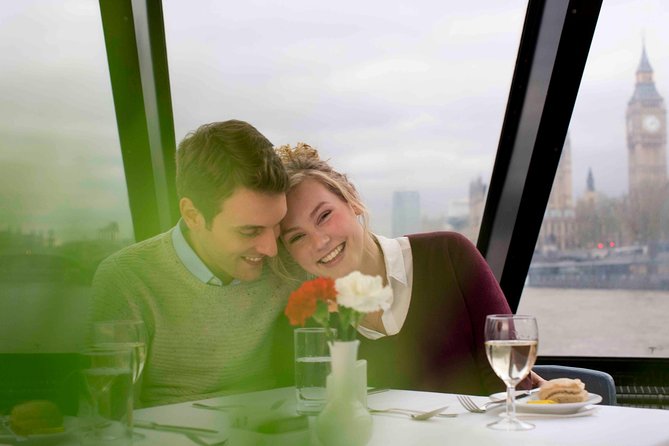 Lunch River Cruise on the Thames with 2-Course Meal - The return east and the upper-deck photographs