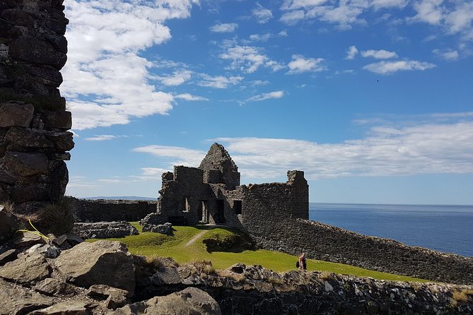 Luxury Giants Causeway Tour in Mercedes + FREE Belfast Mural Tour - Carrick-A-Rede Rope Bridge and the first big thrill