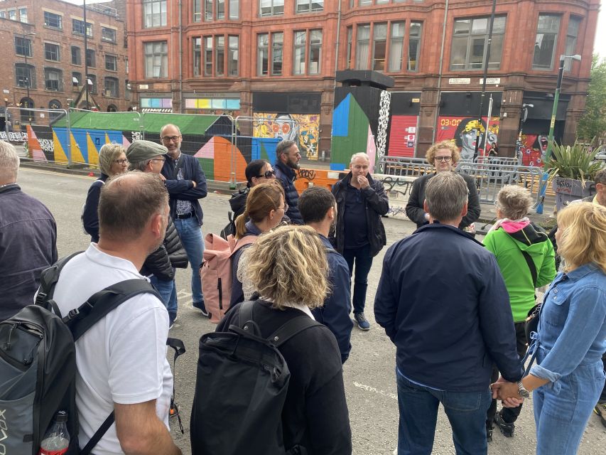Manchester: Food and Drinks Walking Tour - Northern Quarter: street food, sights, and a wider city view
