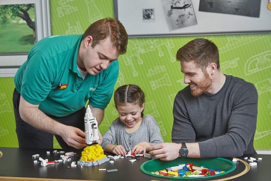 Manchester: LEGOLAND Discovery Centre Entrance Ticket - Building in the Creative Workshop