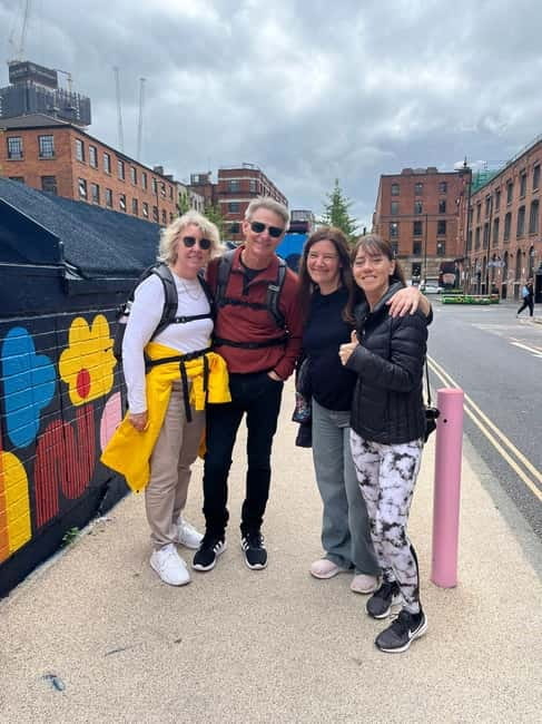 Manchester: Morning or Afternoon City Walking Tour - St Peter’s Square, reform, and women’s rights