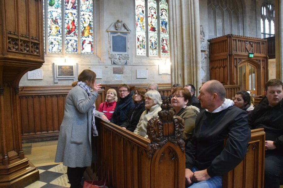 Morse, Lewis and Endeavour Walking Tour of Oxford - The White Horse and Morse’s pub trail
