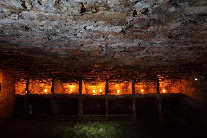 Multi-Sensory Night Walking Tour with Haunted Vaults in Edinburgh - The Royal Mile’s darker stories
