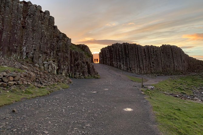 Northern Highlights Full-Day Guided Tour in Northern Ireland - Belfast sights before the open road