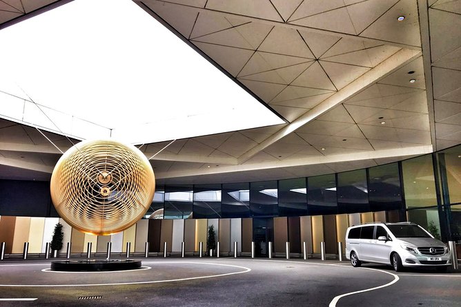Nottinghamshire to London Heathrow Airport (LHR) Luxury Transfers - What the ride is like from door to terminal