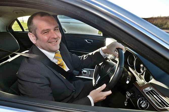 Nottinghamshire to London Heathrow Airport (LHR) Luxury Transfers - Arrival at Heathrow and terminal planning