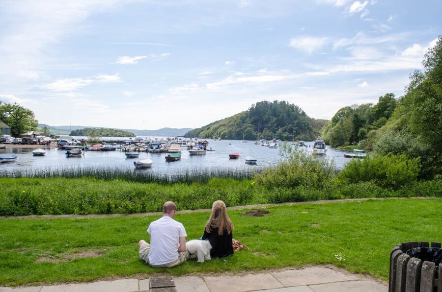 Oban, Lochs & Inveraray Full-Day Tour from Edinburgh - Loch Lomond and forty-five minutes in Luss