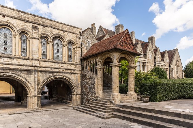 Official Canterbury Guided Walking Tour - 11.00 Tour - The largest medieval gateway in England
