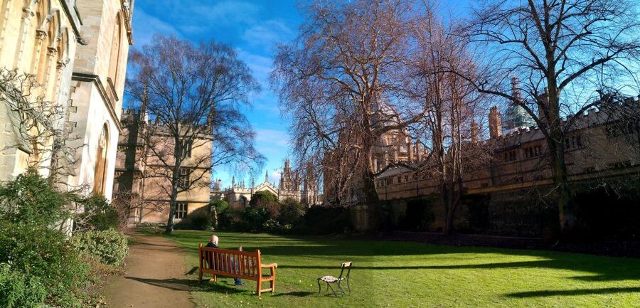 Oxford: C.S. Lewis & J.R.R. Tolkien Guided Walking Tour - Starting at 15 Broad Street