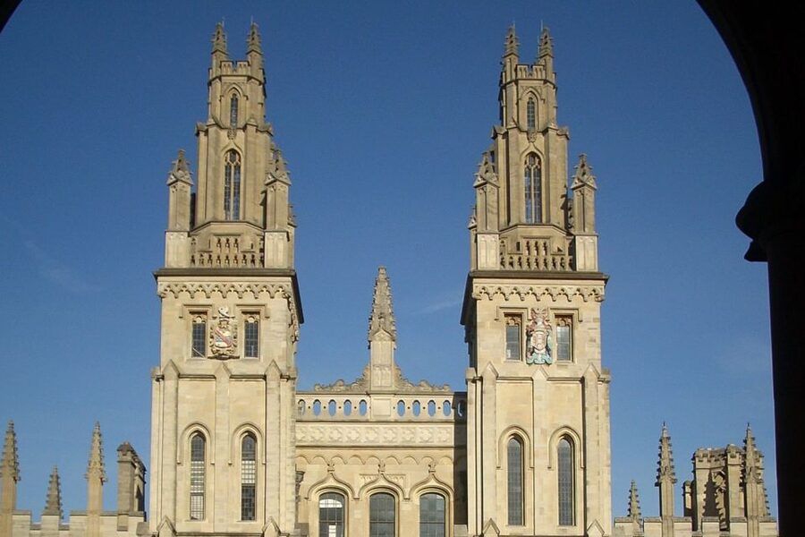 Oxford: Christ Church Harry Potter Film Locations Tour - Who should book this tour?