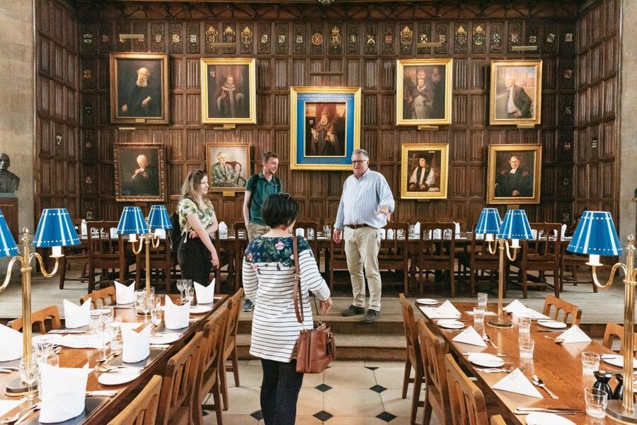 Oxford: City and University Tour, including college entry - Hertford College and the Bridge of Sighs