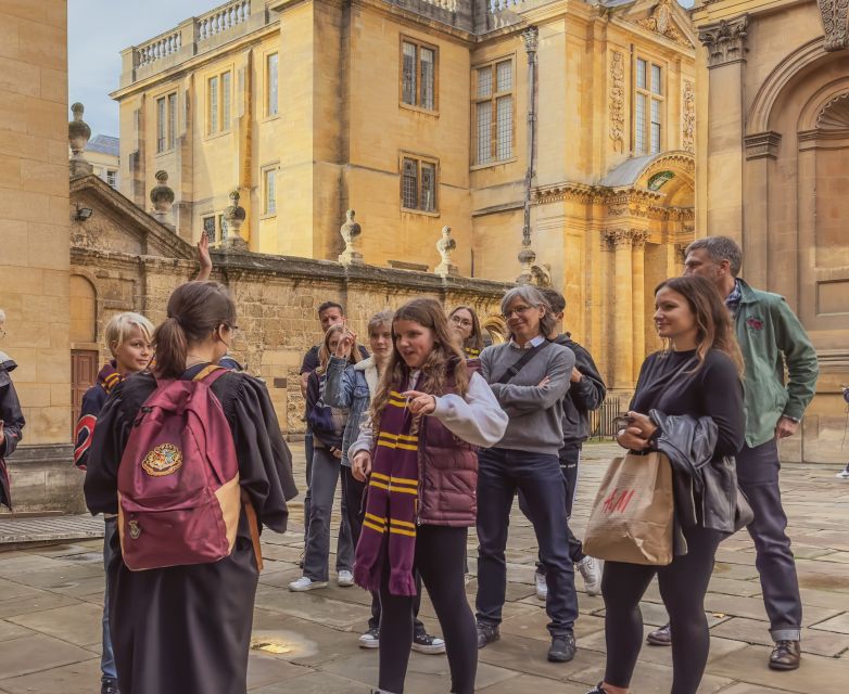 Oxford: Harry Potter Walking Tour Including New College - How long the walk takes