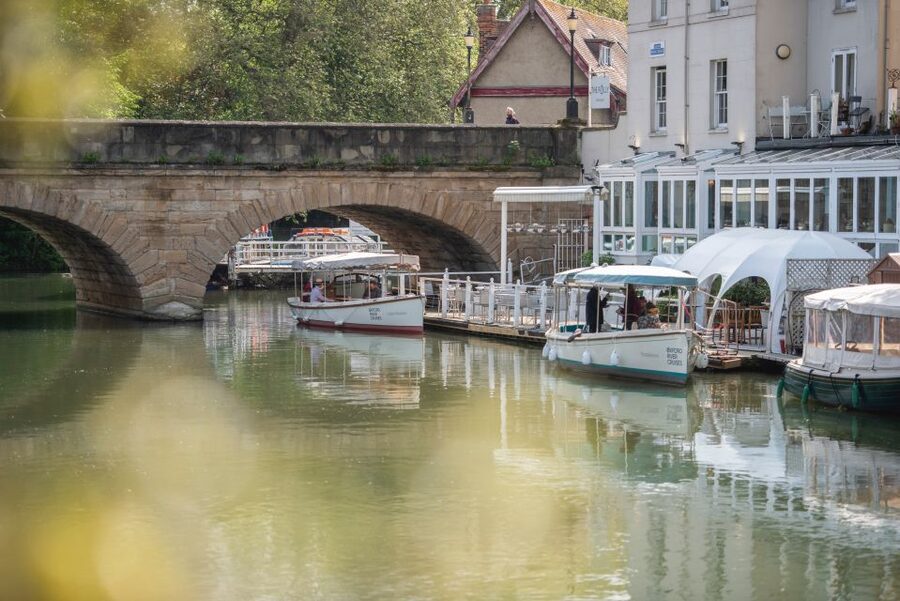 Oxford: River Cruise with 3-Course Meal - The guide makes the short route worthwhile