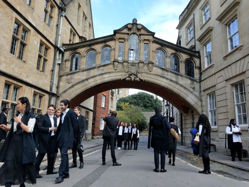 Oxford: University Tour for Prospective Students - What you will not see