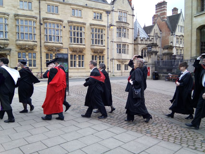 Oxford: University Tour for Prospective Students - Seeing Oxford through a student’s eyes