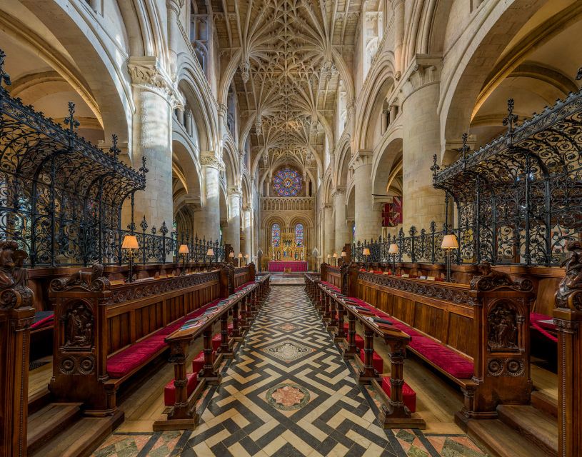Oxford: University Walking Tour with Christ Church Visit - Einstein’s chalkboard and the Weston Library