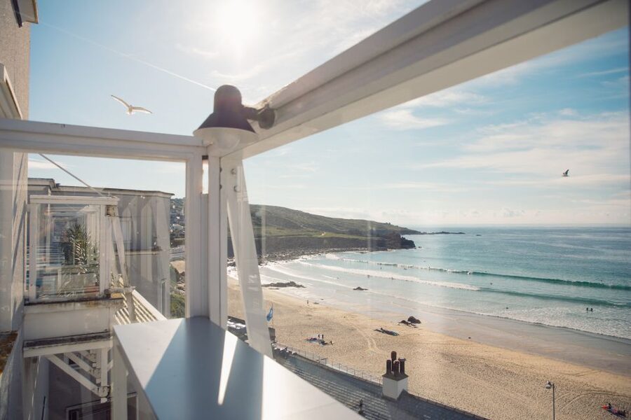 Porthmeor Beach: Tate St. Ives Gallery Entry Ticket - The St Ives artists to look for