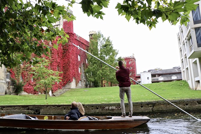 Private Chauffeur Punt Tour - Why Cambridge makes sense from a punt