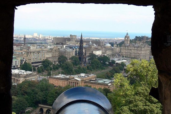Private Edinburgh City Half-Day Tour - A smart first look at Edinburgh in four hours