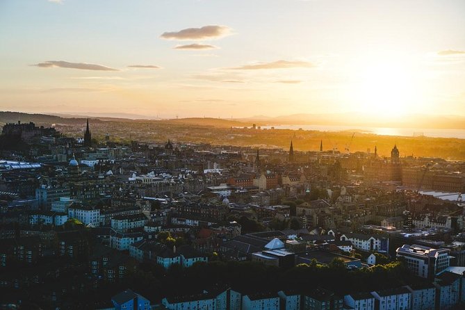 Private Edinburgh Departure Transfer - Hotel / Accommodation to Airport - The ride to Edinburgh Airport