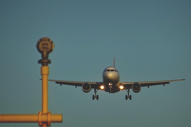 Private Edinburgh Departure Transfer - Hotel / Accommodation to Airport - A private ride for one group only