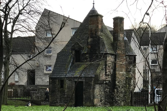 Private Edinburgh Full Day Guided Tour in a Black Cab LEVC TX - Dean Village and Duddingston’s quieter side