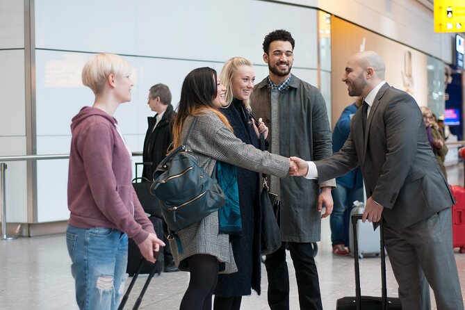 Private London Arrival Transfer - Airport to Hotel / Accommodation - Finding the representative inside each airport