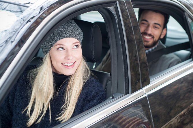 Private London Arrival Transfer - Airport to Hotel / Accommodation - Reaching the right hotel entrance