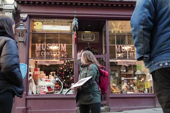 Private one hour Harry Potter walking tour - Kat’s guiding style and the private format
