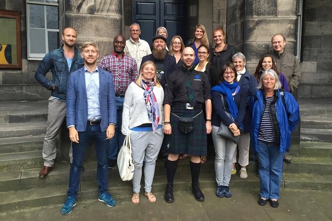 Private Royal Mile walking tour - Discover the history of our most famous street - A private pace, with room for changes