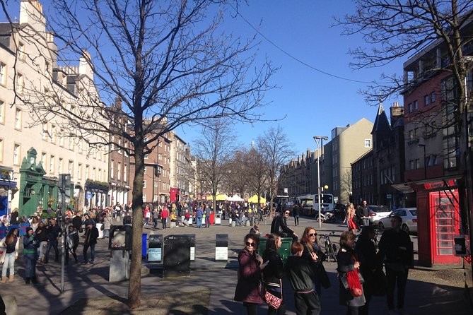 Private Walk: Edinburgh Old Town and New Town - Timing, pickup, and the first-day advantage