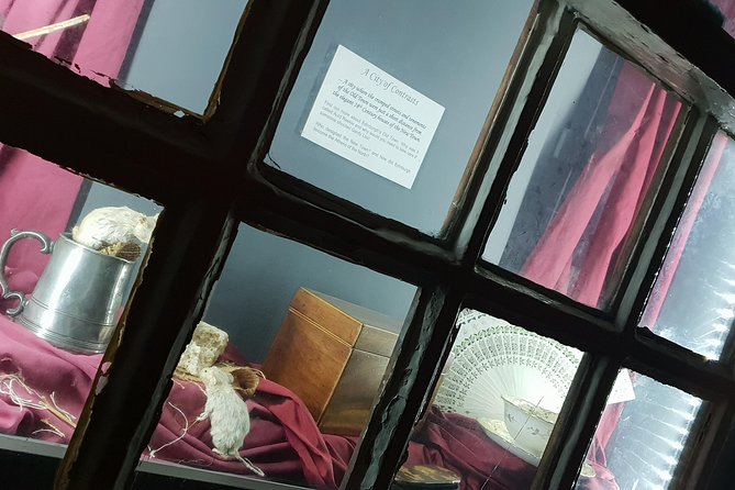 Public guided tour of Edinburgh at a minimum price - in French - Starting among the closes of the Old Town