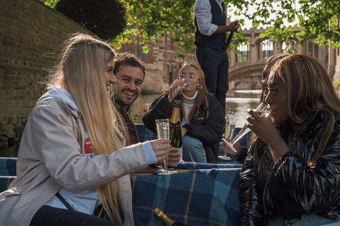 Punting Tour in Cambridge - Commentary, Comfort, and Weather