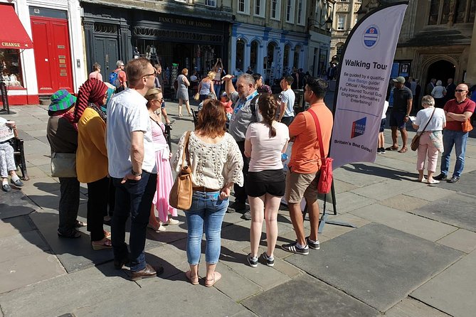 Roman Baths Entry and Walking Tour with Blue Badge Tour Guide - Queen Square starts the story
