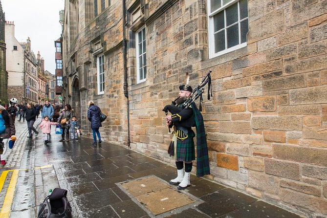 Royal Edinburgh Ticket - Hop-On Hop-Off and Attraction Admissions - Use the remaining stops for Edinburgh beyond the royal sights