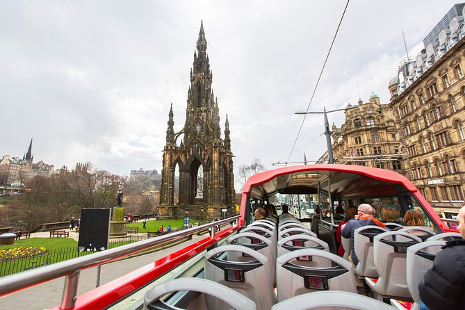 Royal Edinburgh Ticket - Hop-On Hop-Off and Attraction Admissions - Start at Waterloo Place and validate your ticket
