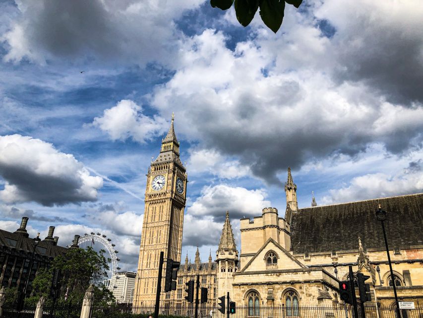 Royal London: from Saxons to Tudors & Stuarts Walking Tour - What the two-hour format gives you