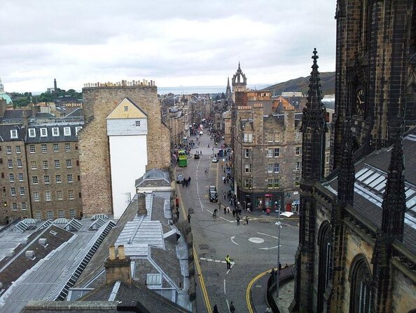 Royal Mile and Old Town Walking Tour - Why this walk works as an Edinburgh introduction
