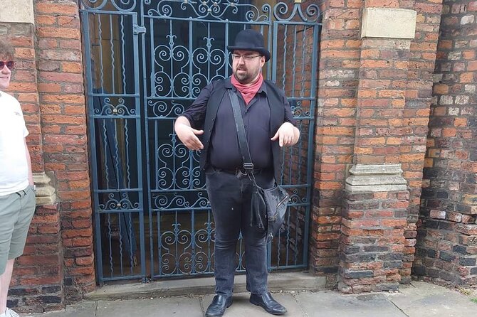 Shadows of York: Ghost Walk and Horrible History. - Storytelling is the main attraction