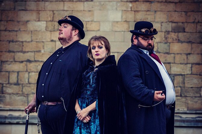 Shadows of York: Ghost Walk and Horrible History. - The stories mix ghosts with horrible history