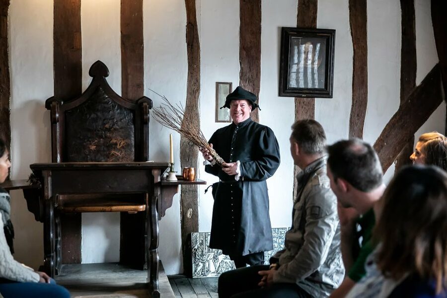 Shakespeare's Schoolroom and Guildhall Entrance Tickets - Key points to know before you go