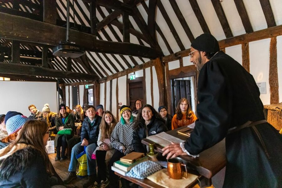Shakespeare's Schoolroom and Guildhall Entrance Tickets - How the one-hour visit fits your day