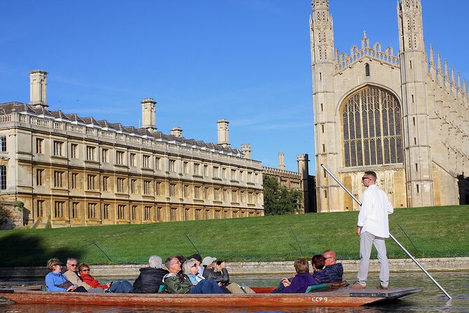 Shared Chauffeured Punt Tour - Bridge of Sighs and the Wedding Cake Building